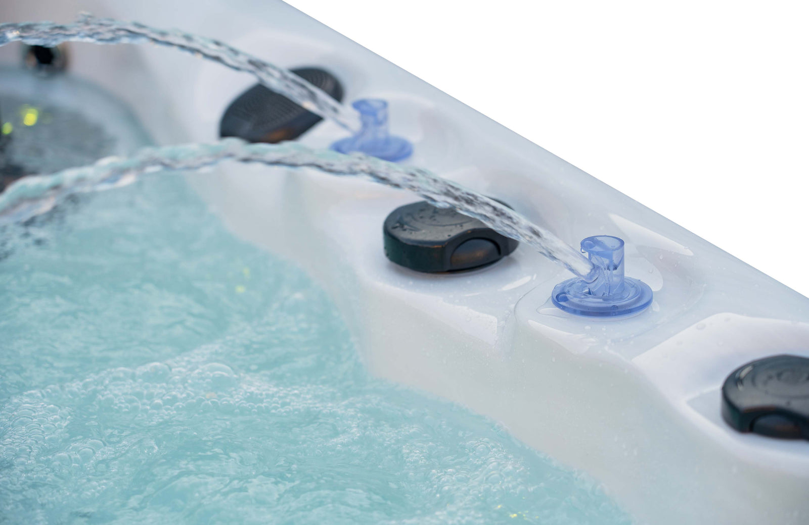 RIVIERA 2 - 5 Person Hot Tub with Bluetooth Audio