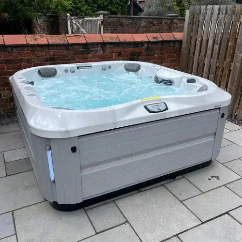 Ex-display Jacuzzi J-335 Hot Tub with Lounge Seat