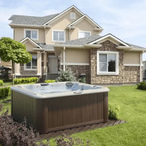 The Benefits of Soaking in a Hot Tub during the Summer Months