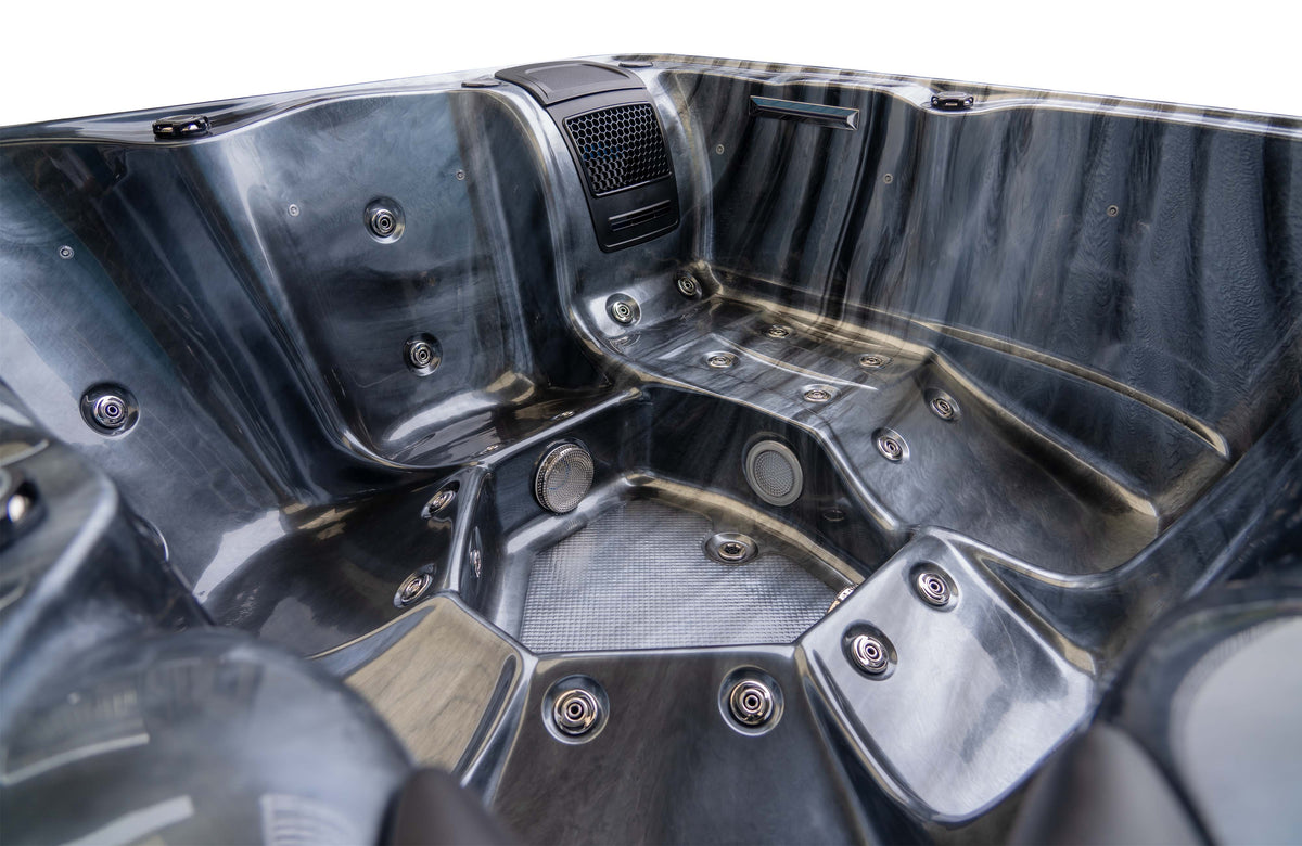 LAGUNA 1 - 6 Person Hot Tub With Bluetooth Audio