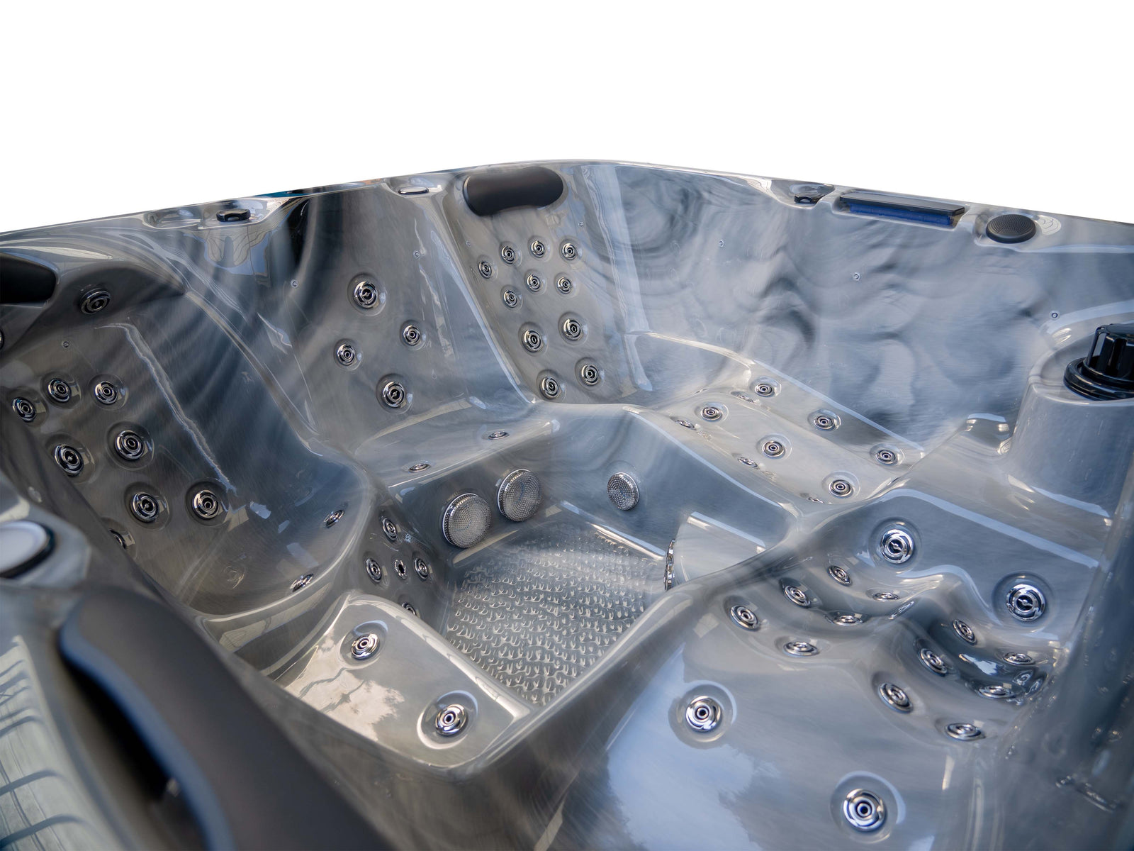 CELESTIAL 2 - 5-Person Hot Tub with Bluetooth Audio