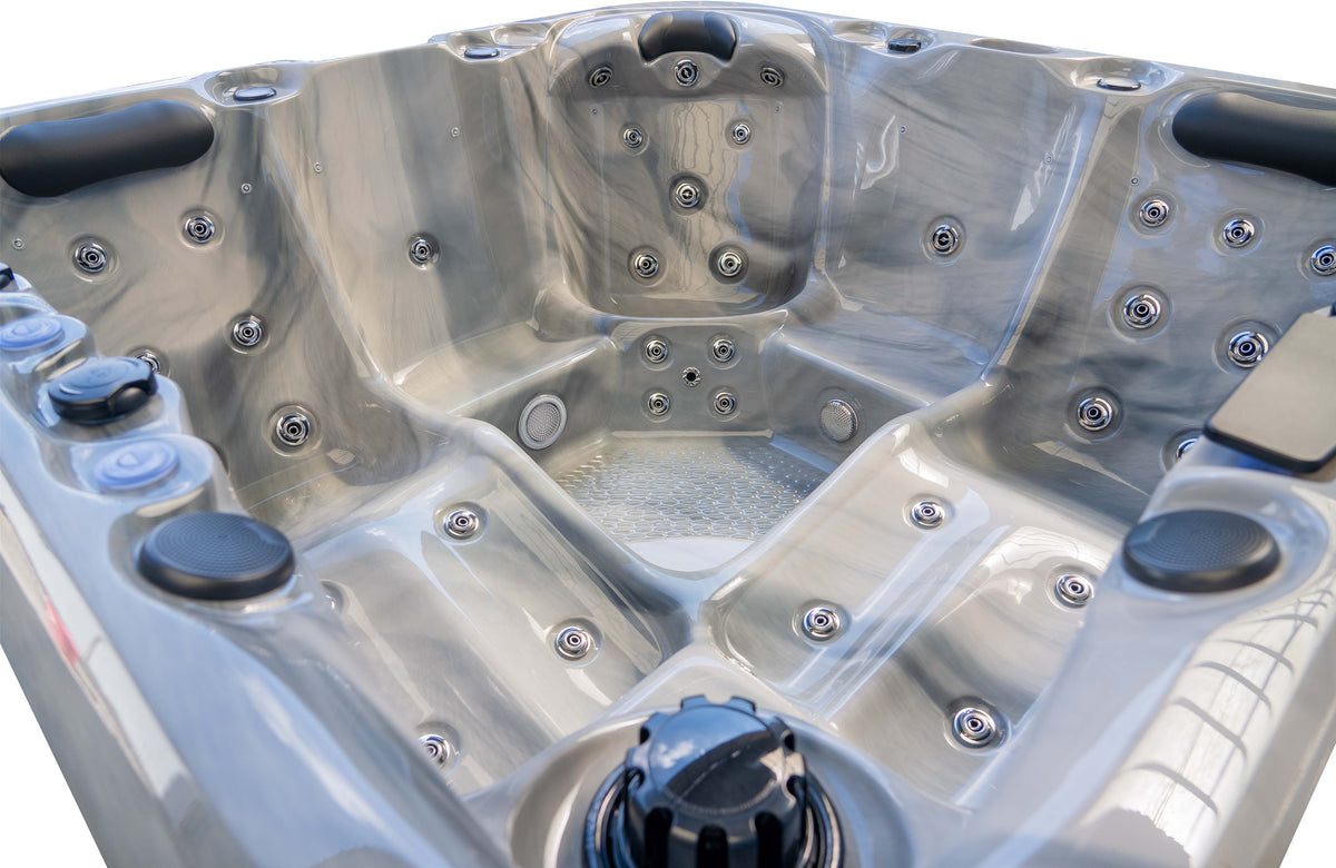 RIVIERA 2 - 5 Person Hot Tub with Bluetooth Audio