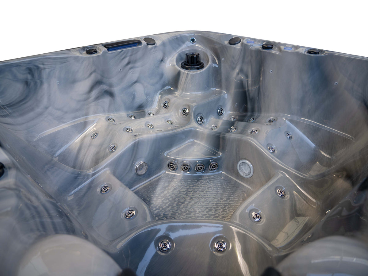 CELESTIAL 2 - 5-Person Hot Tub with Bluetooth Audio