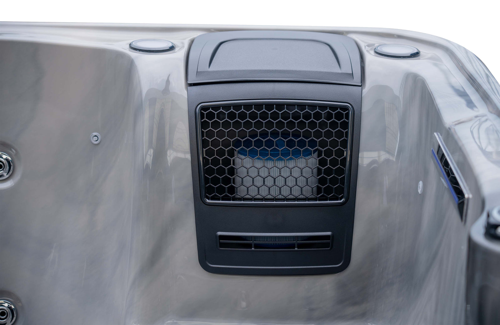 LAGUNA 1 - 6 Person Hot Tub With Bluetooth Audio