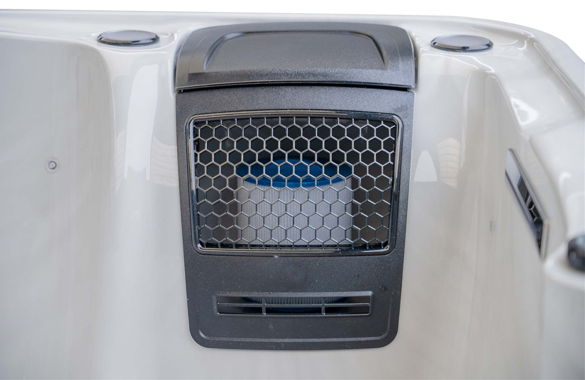 LAGUNA 1 - 6 Person Hot Tub With Bluetooth Audio