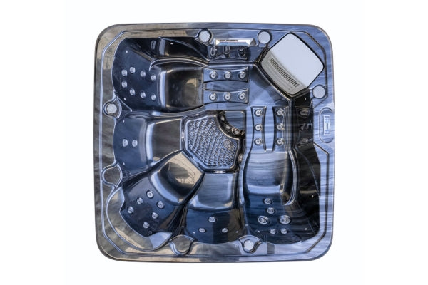 BALI LITE - 5 Person Hot Tub With Bluetooth Audio