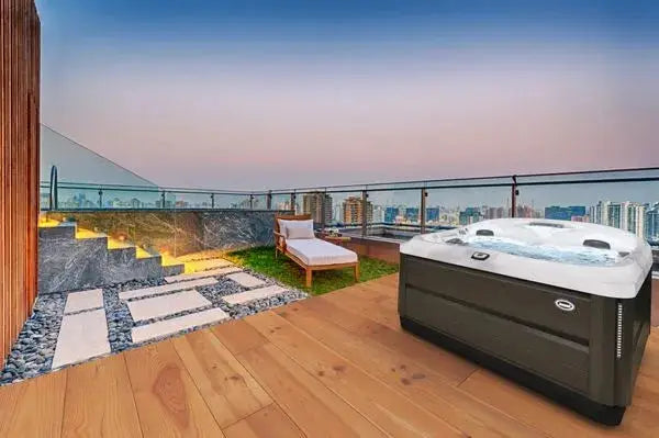 JACUZZI J475 HOT TUB AVAILABLE AT HOT TUB LIVERPOOL