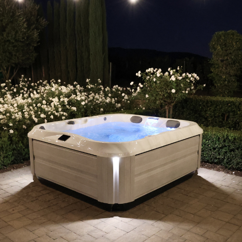 J-325 COMFORT COMPACT HOT TUB OPEN SEATING